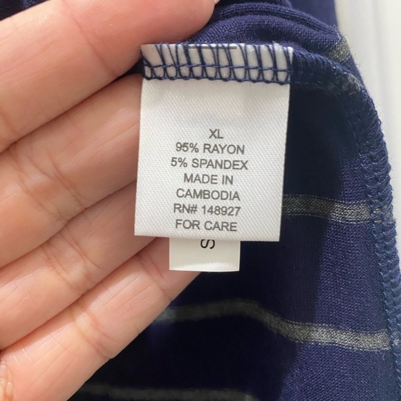 NWT Long Sleeve Blouse with Sexy Neckline, XL - Picture 3 of 5